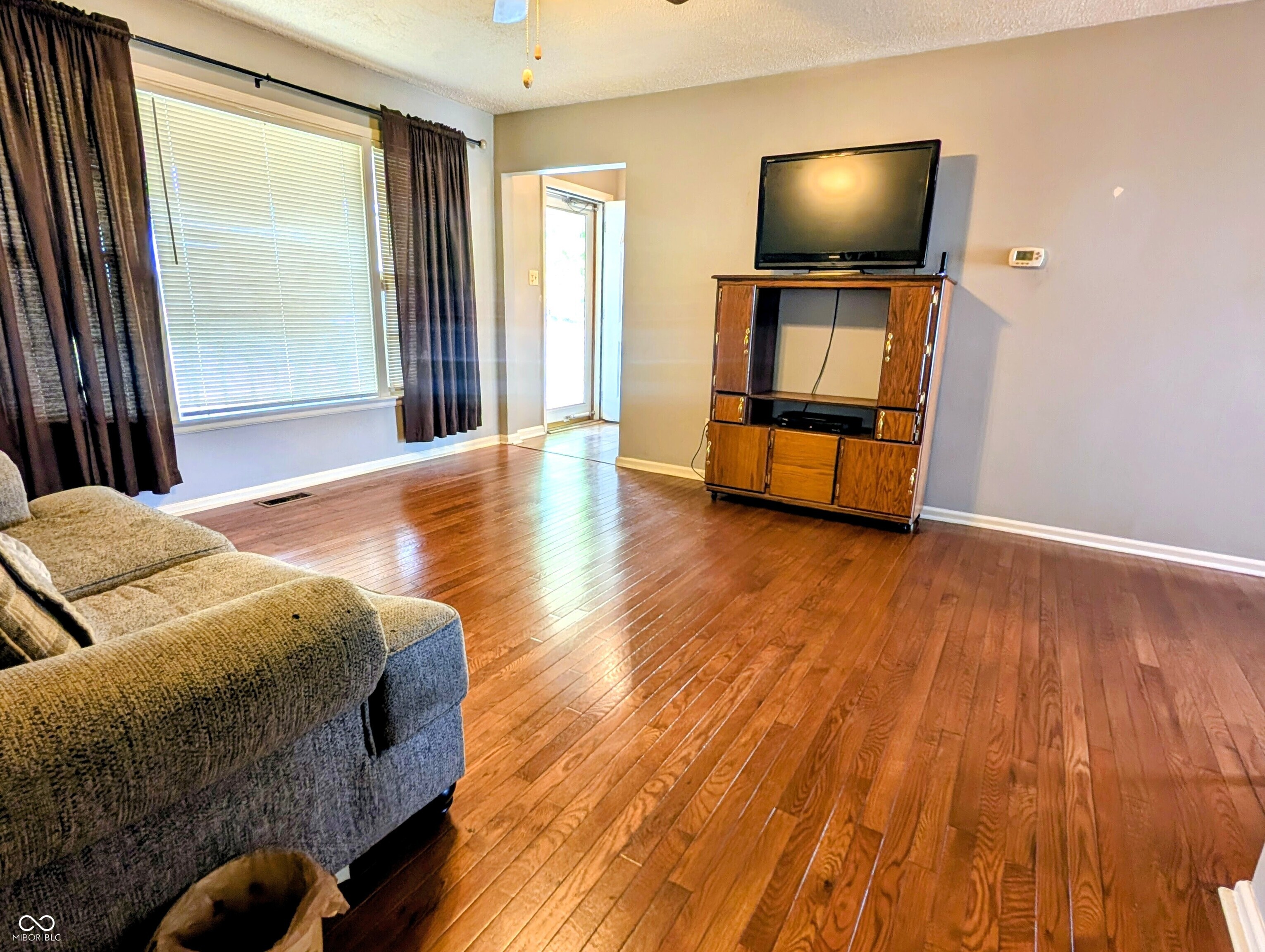 207 S Pleasant Street