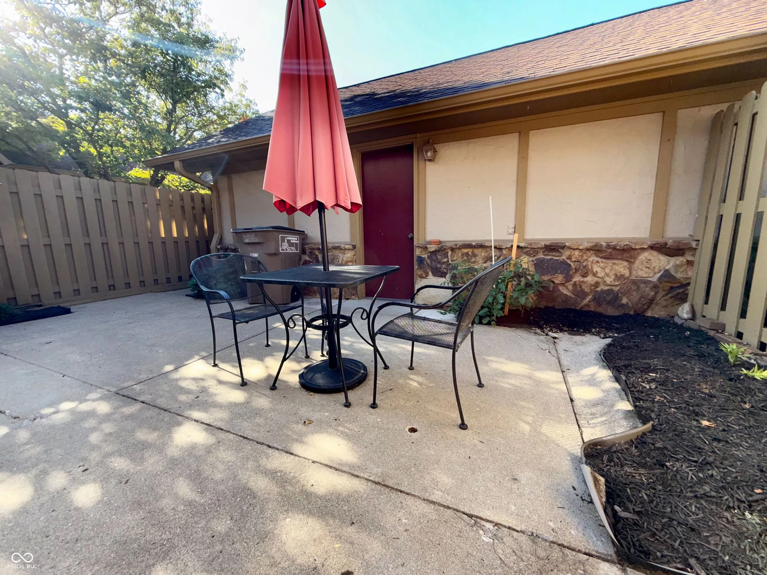 Columbus, Indiana 47203, United States, 3 Bedrooms Bedrooms, ,3 BathroomsBathrooms,Residential,Active,140014