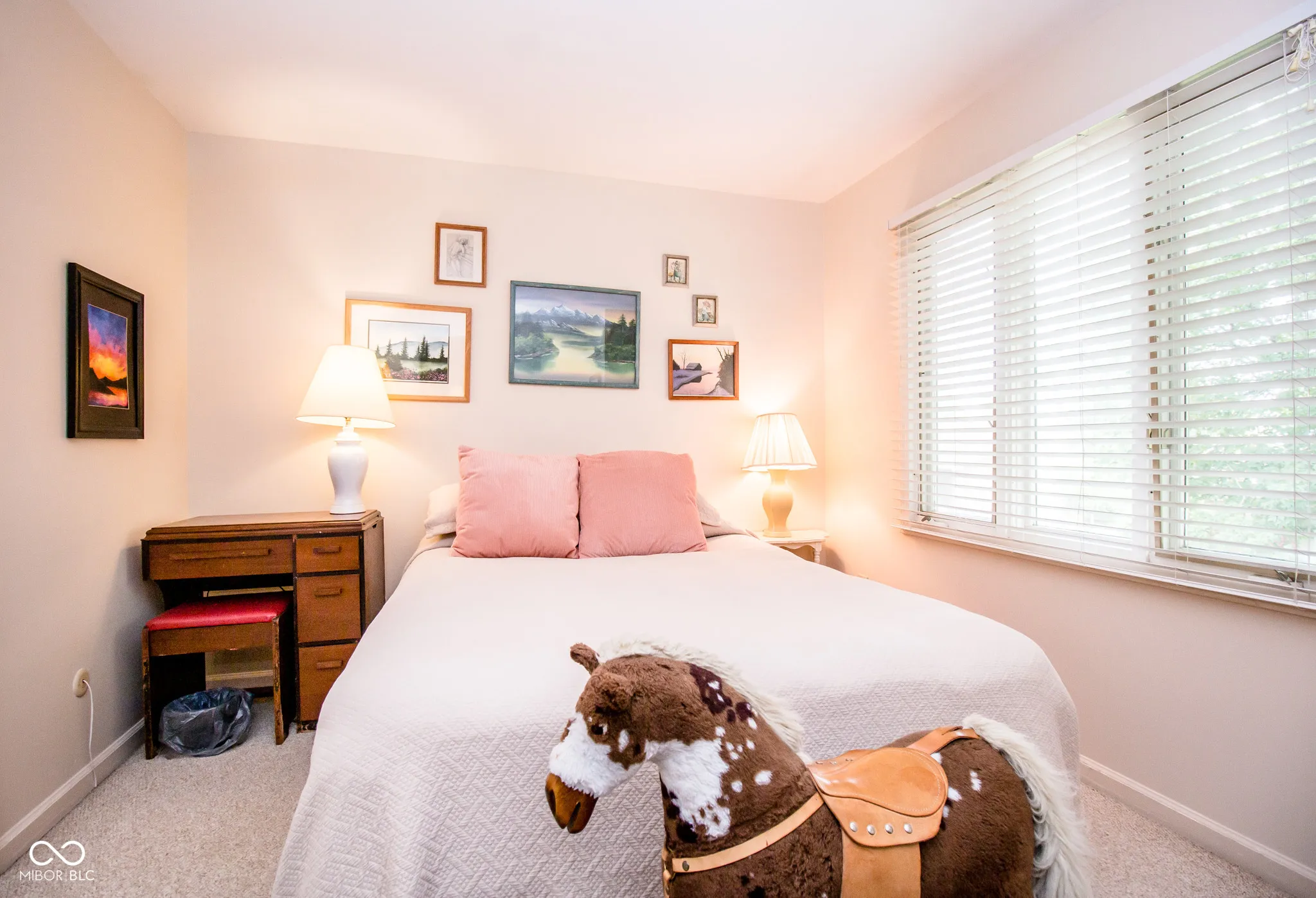 Columbus, Indiana 47203, United States, 3 Bedrooms Bedrooms, ,3 BathroomsBathrooms,Residential,Active,140014