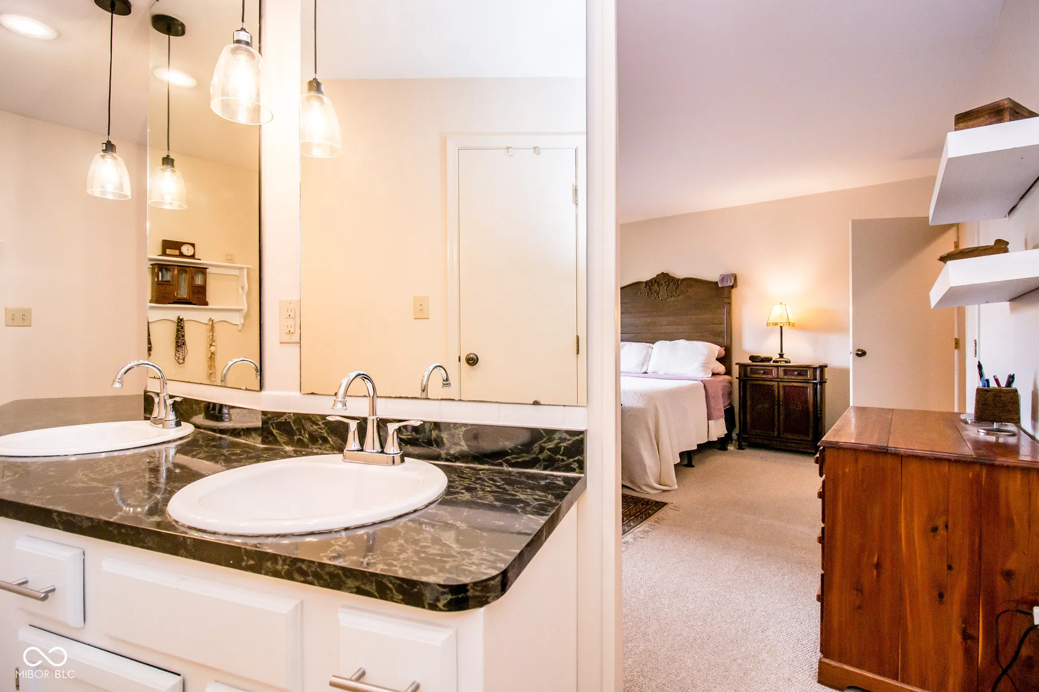 Columbus, Indiana 47203, United States, 3 Bedrooms Bedrooms, ,3 BathroomsBathrooms,Residential,Active,140014