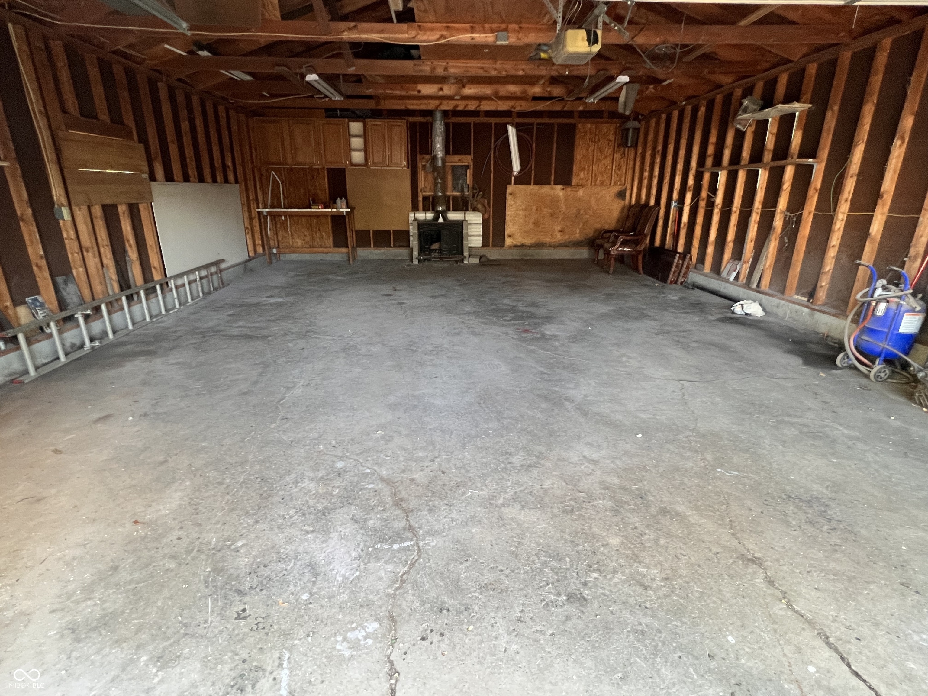 8950 E 45th Street