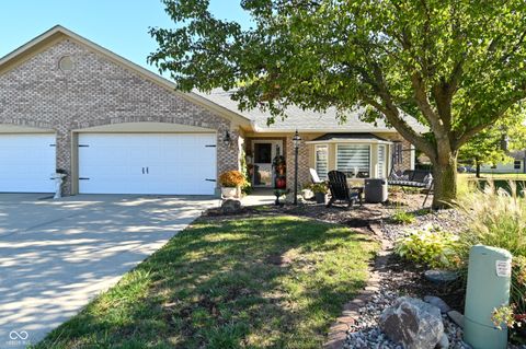 269 Lake View Court Avon IN 46123