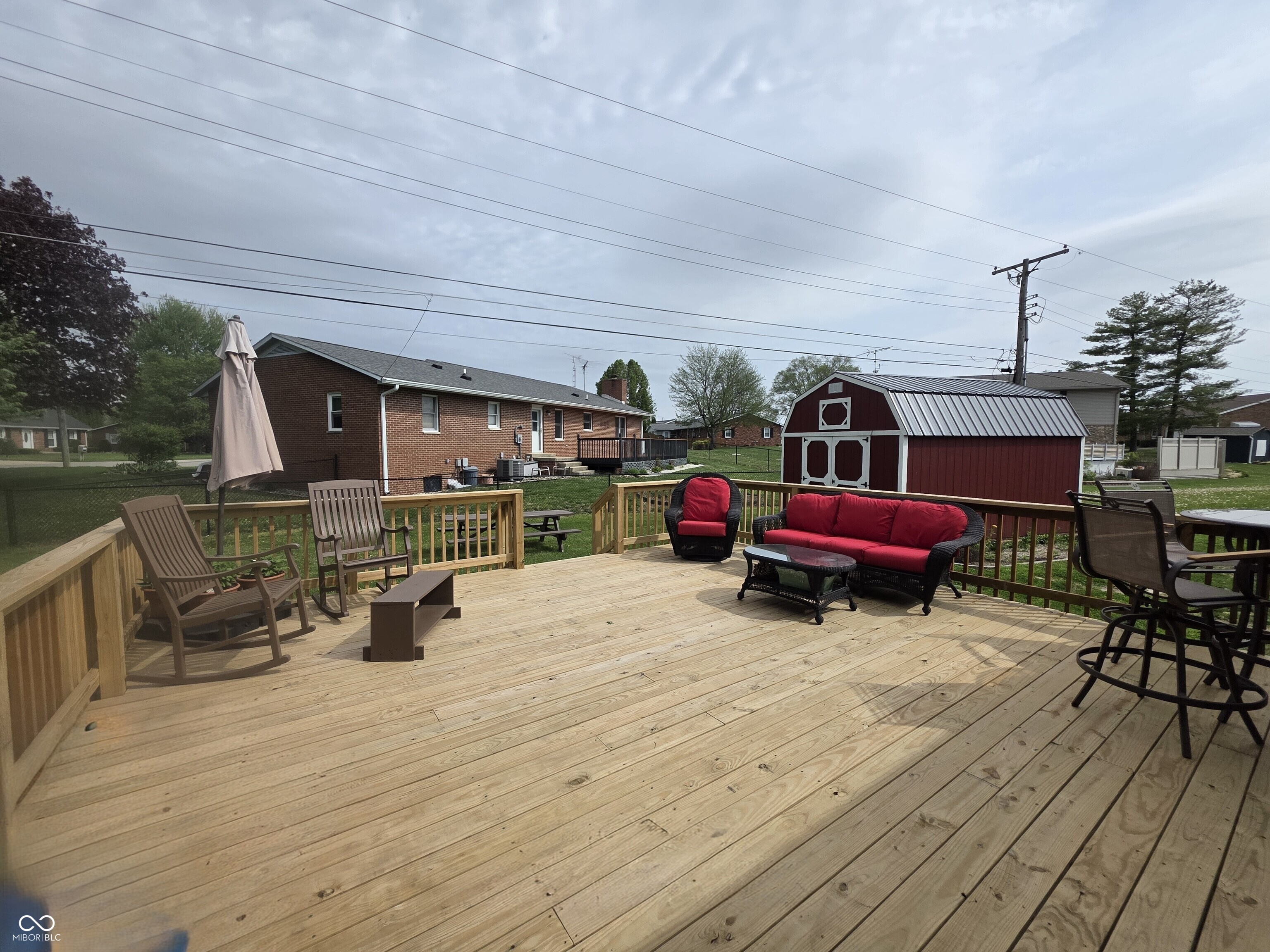 912 E Hendricks Street