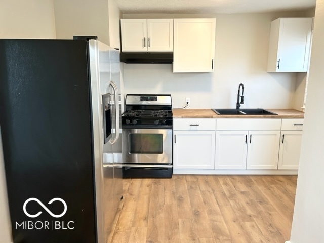 1747 E Legrande Avenue