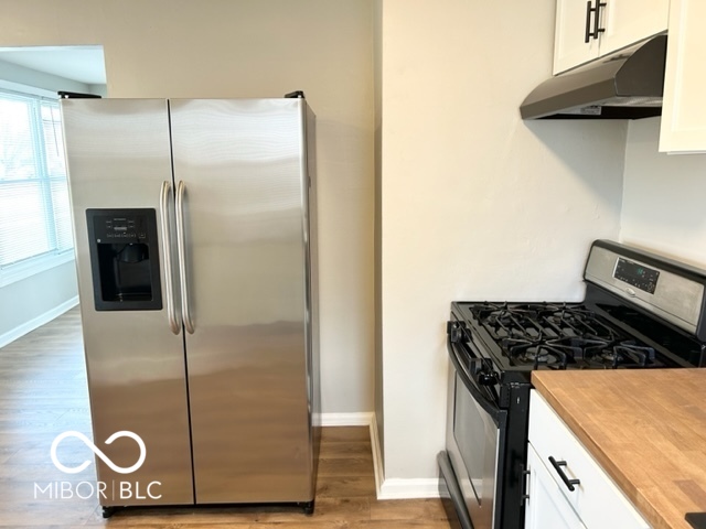 1747 E Legrande Avenue