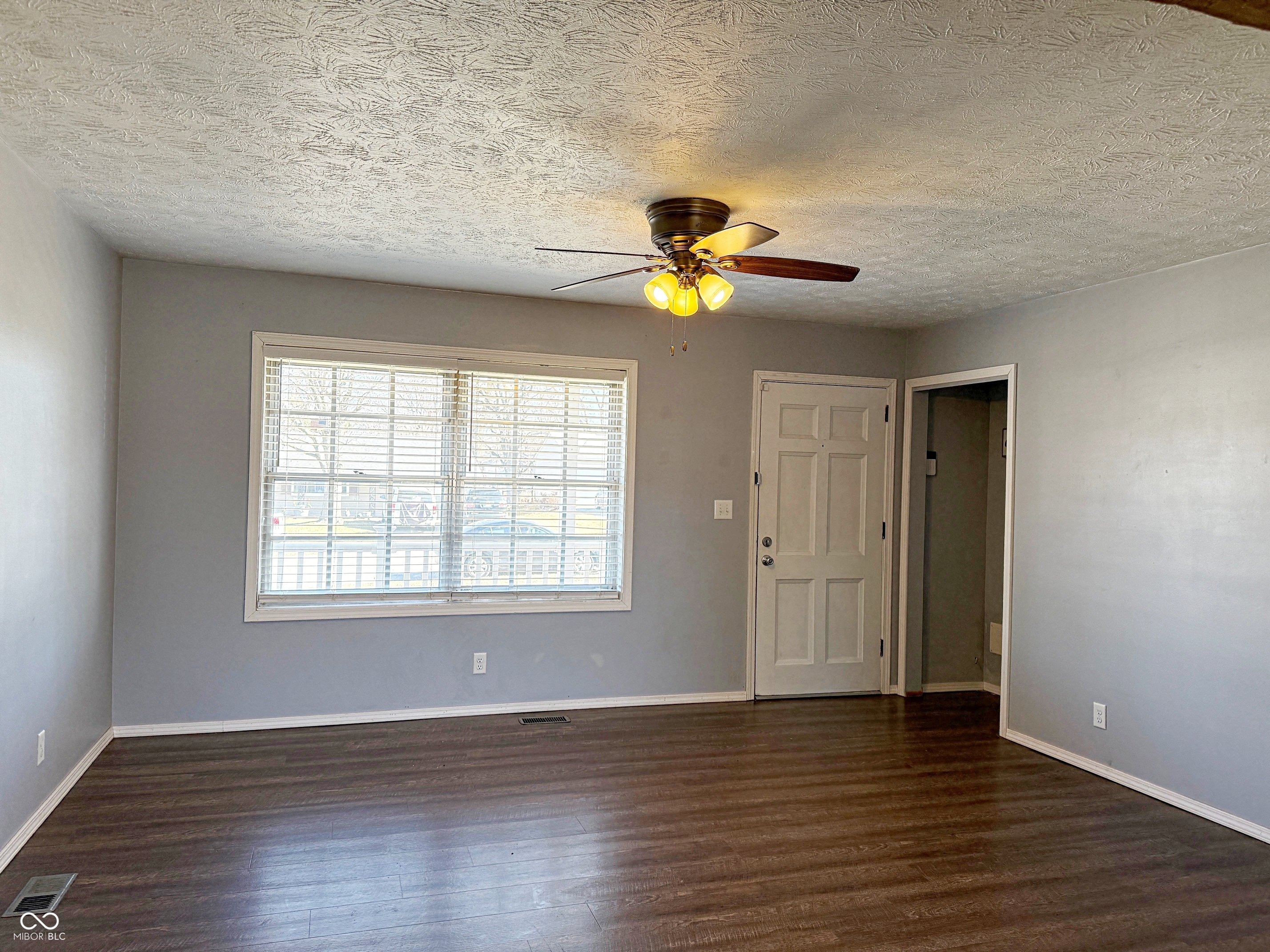 2550 Beechcrest Drive