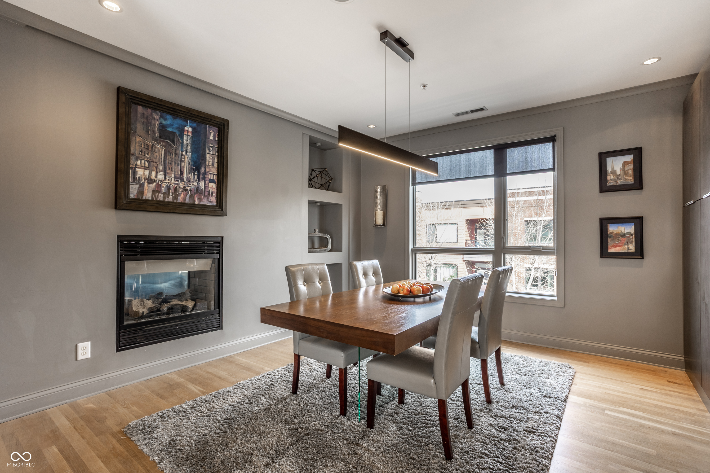 932 Broadway Street 14