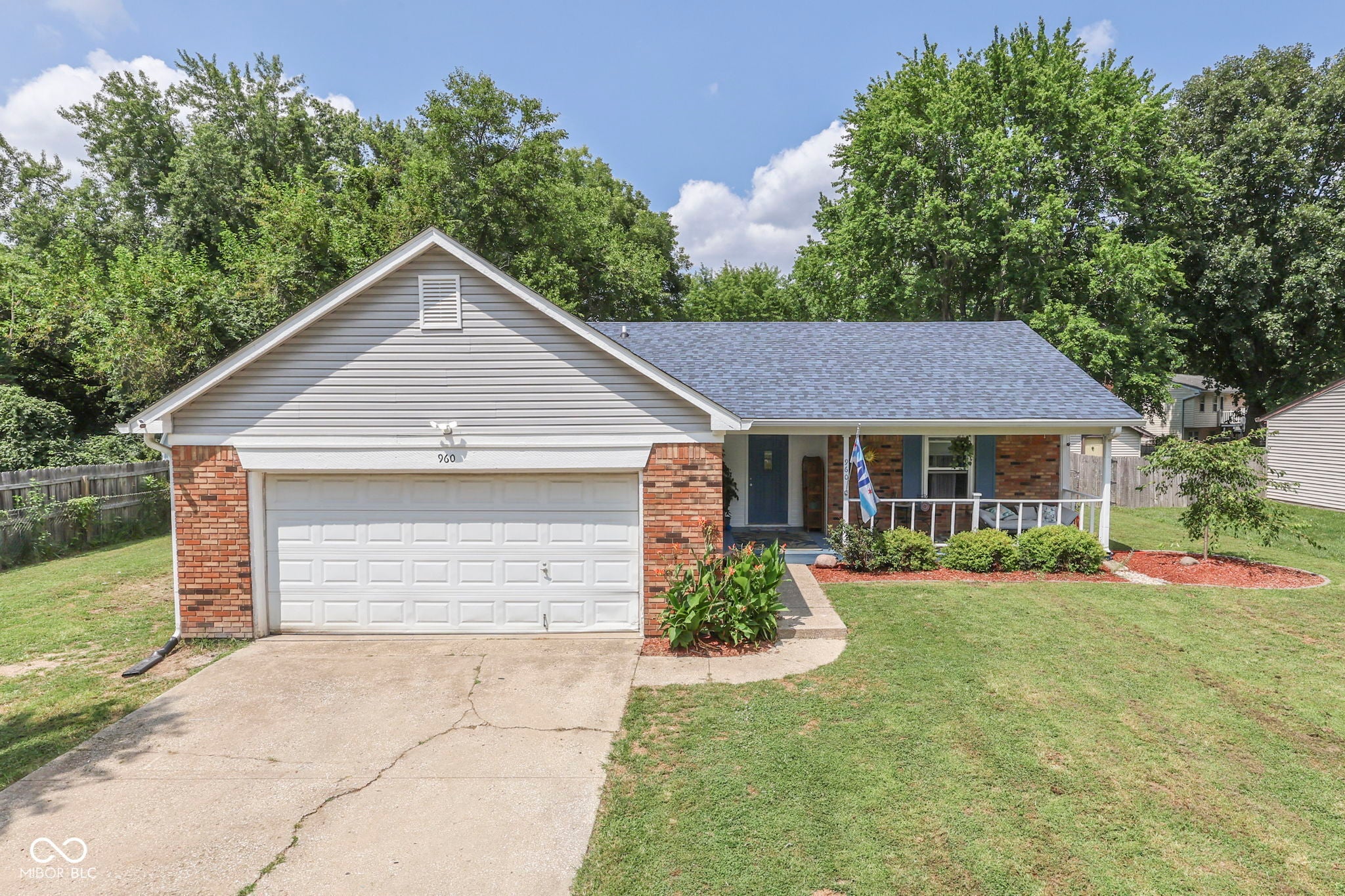 960 W Stop 11 Road