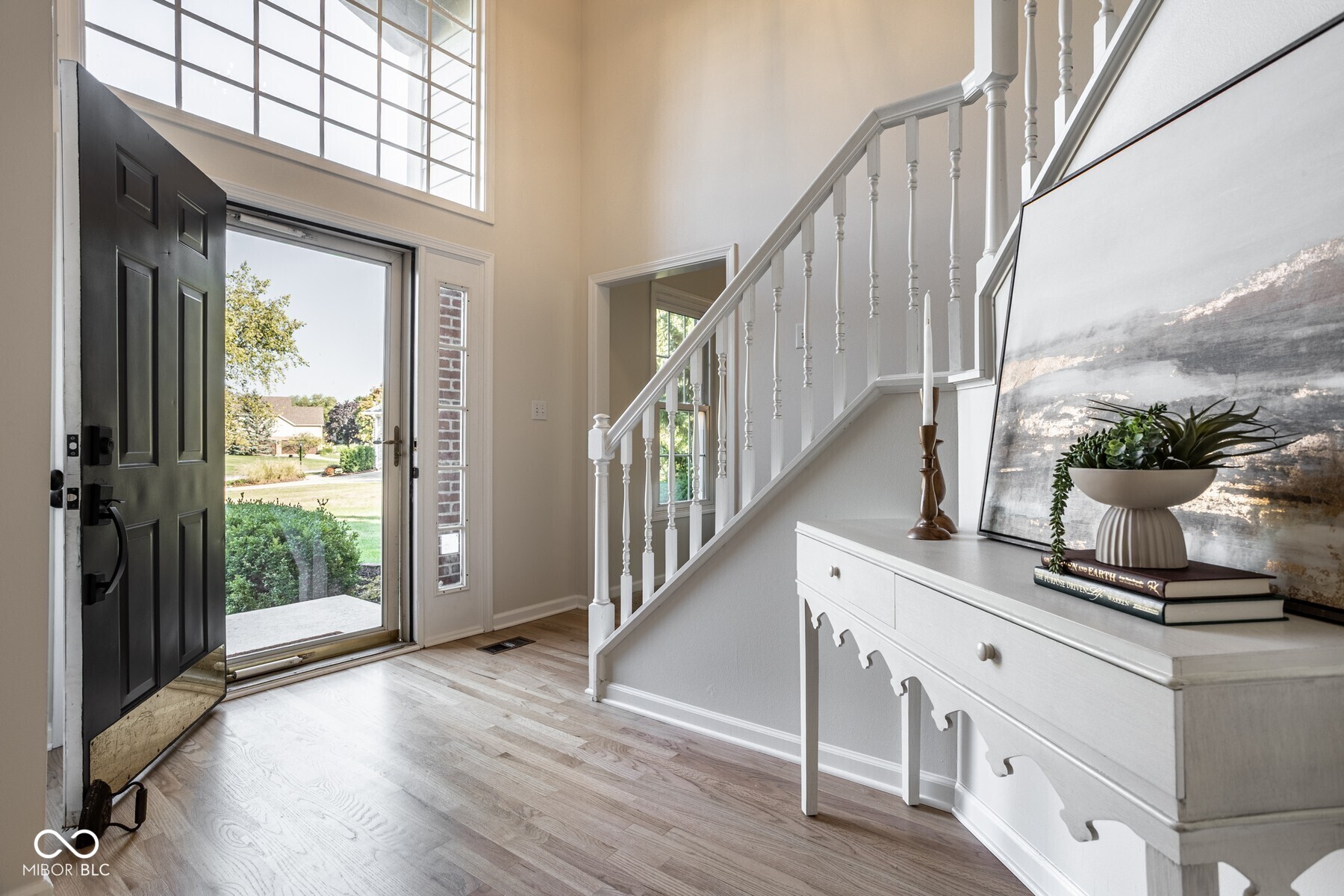 11365 Royal Circle