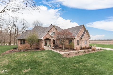 1344 S Fox Paw Drive New Palestine IN 46163