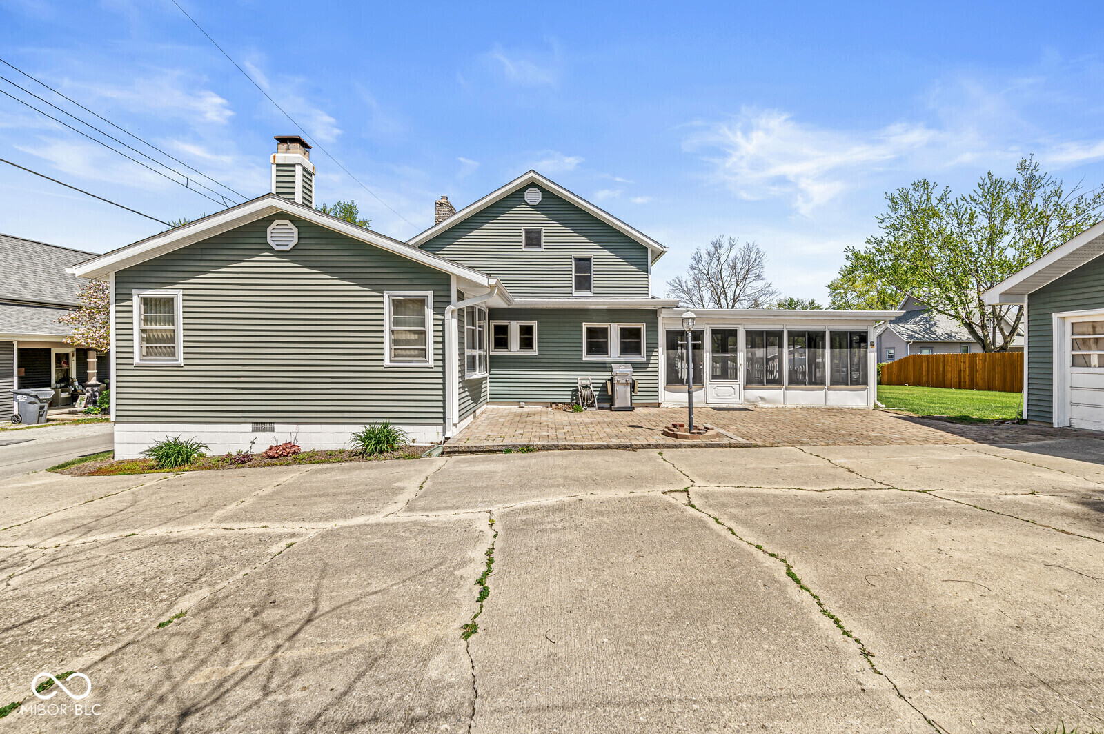 315 W High Street