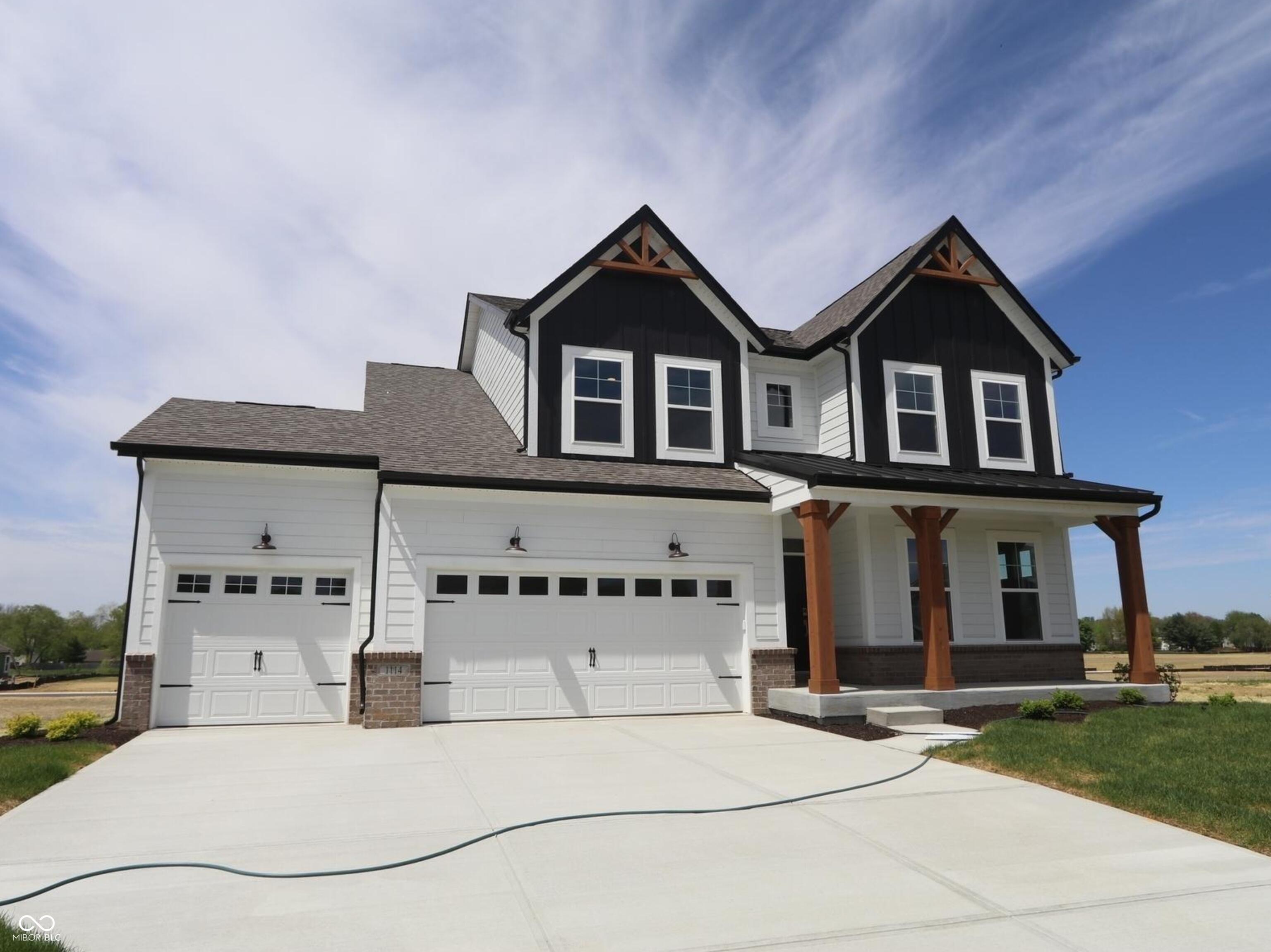 1114 Ridgevine Road