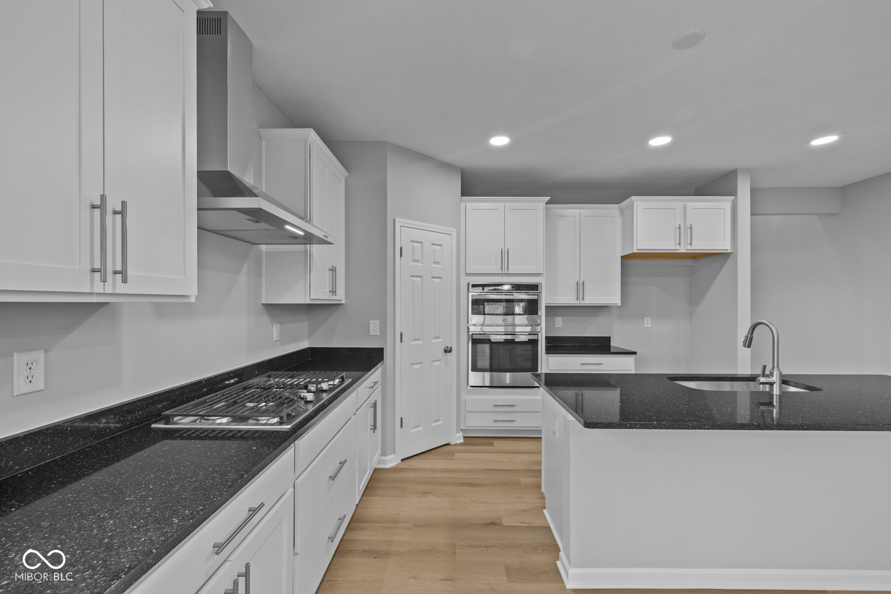 1114 Ridgevine Road