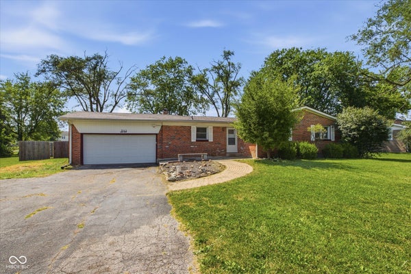 3542 AUGUST DR, INDIANAPOLIS, IN 46239 - Image d5f509fbcabd6783ee8a34b8e054e1c1/1280221080