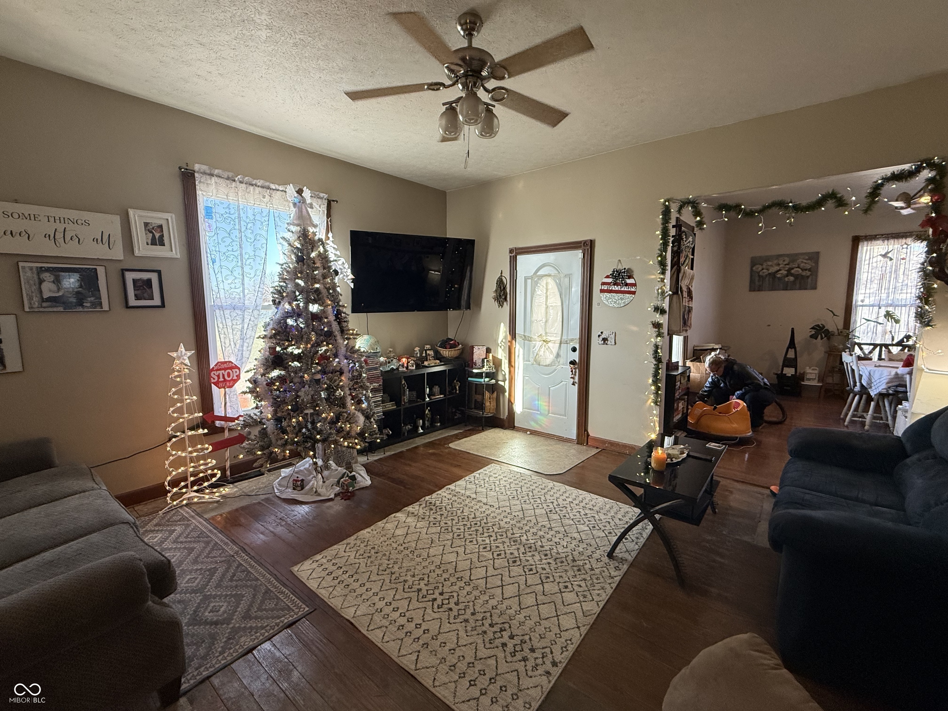 641 W Central Avenue