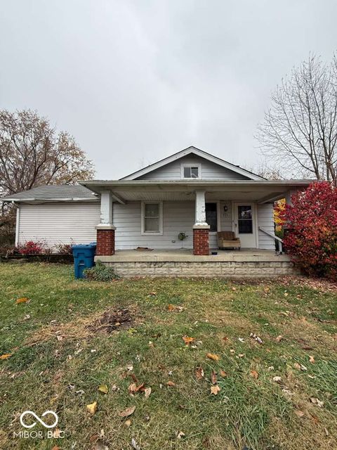 Photo of 555 Woodrow Avenue, Indianapolis, IN 46241 (MLS # 22075349)
