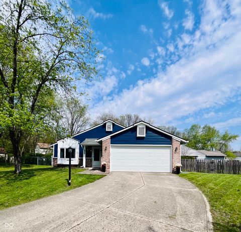 Photo of 18796 Northview Place, Noblesville, IN 46060 (MLS # 22092165)