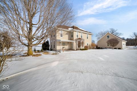 Photo of 5181 N State Road 39, Rossville, IN 46065 (MLS # 22082749)