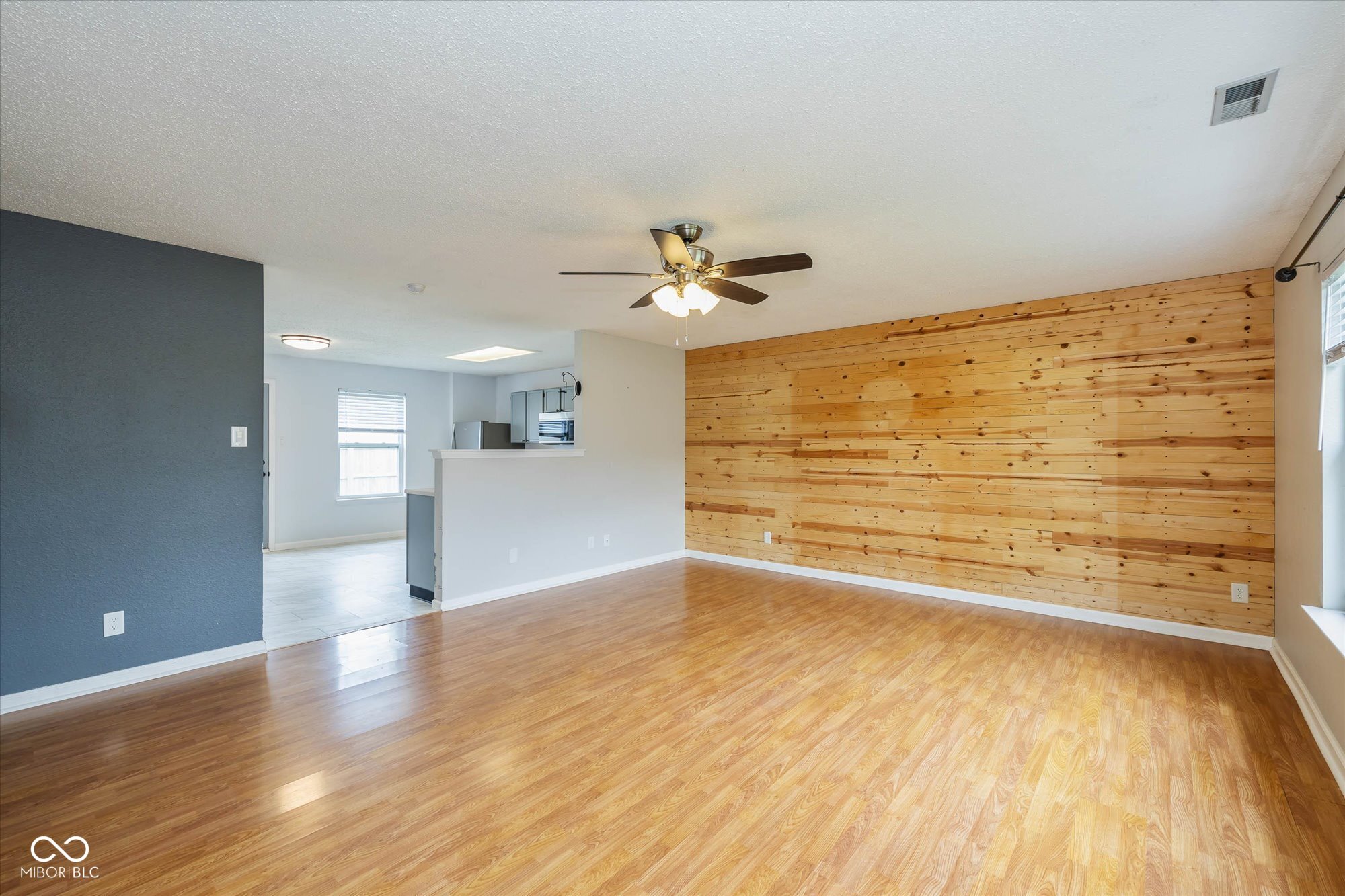 560 Tracy Lane