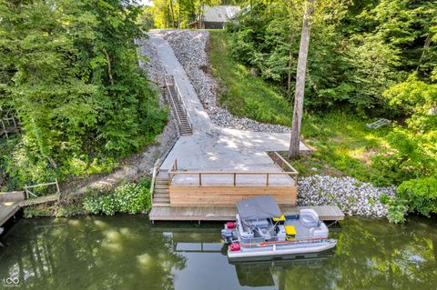 656 Jefferson Valley Coatesville IN 46121