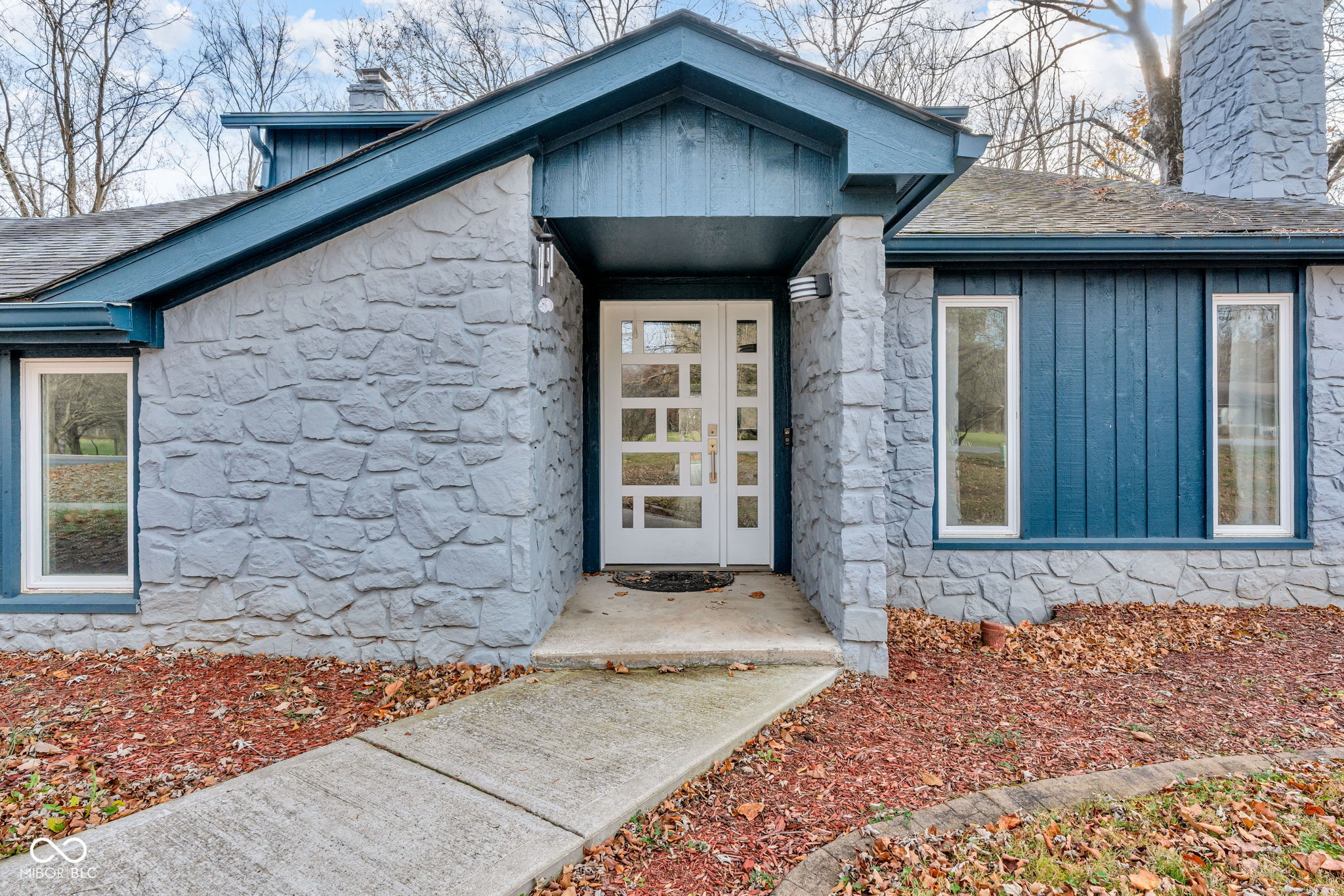 387 E County Road 200 S