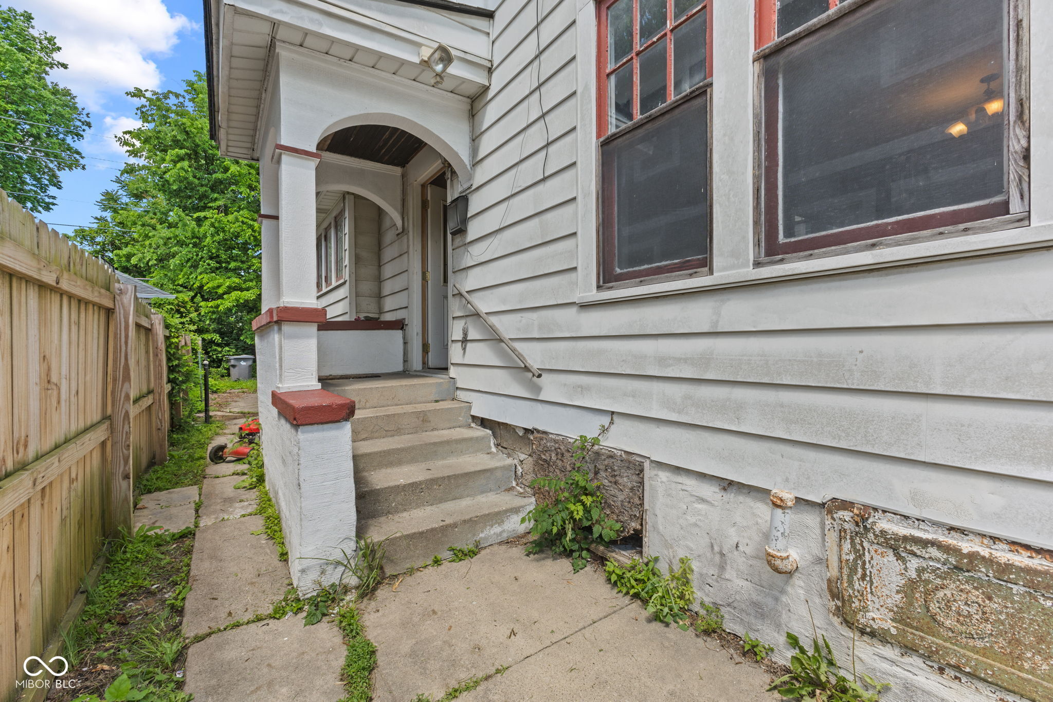 3134 N College Avenue