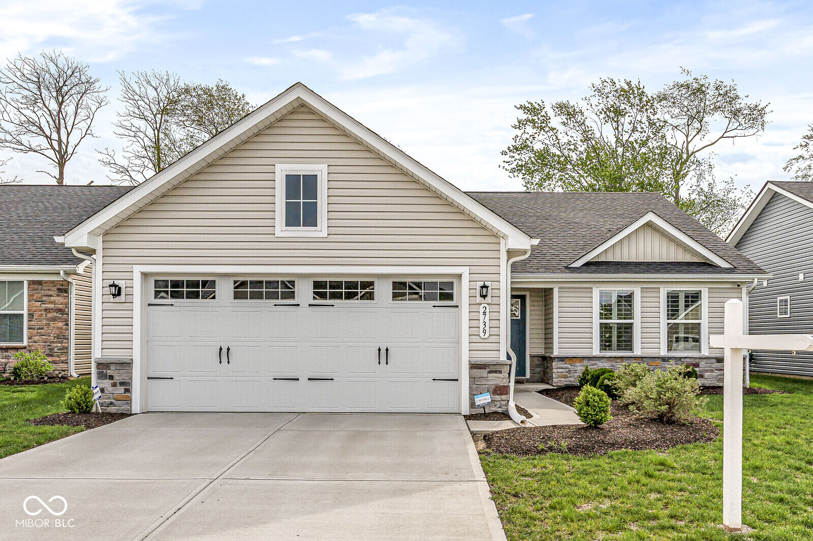 2739 Stonebridge Drive