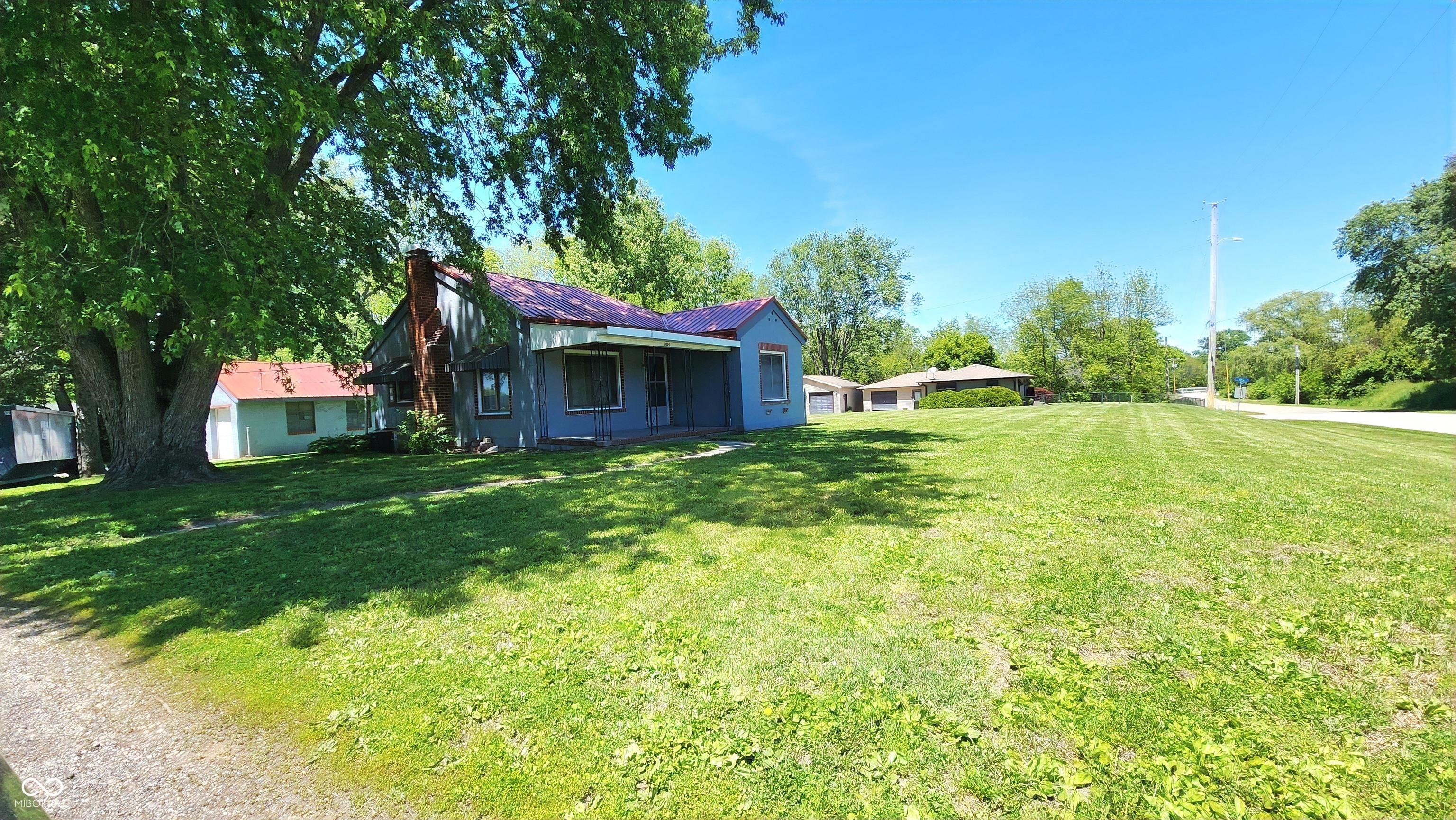1014 N Sterling Avenue