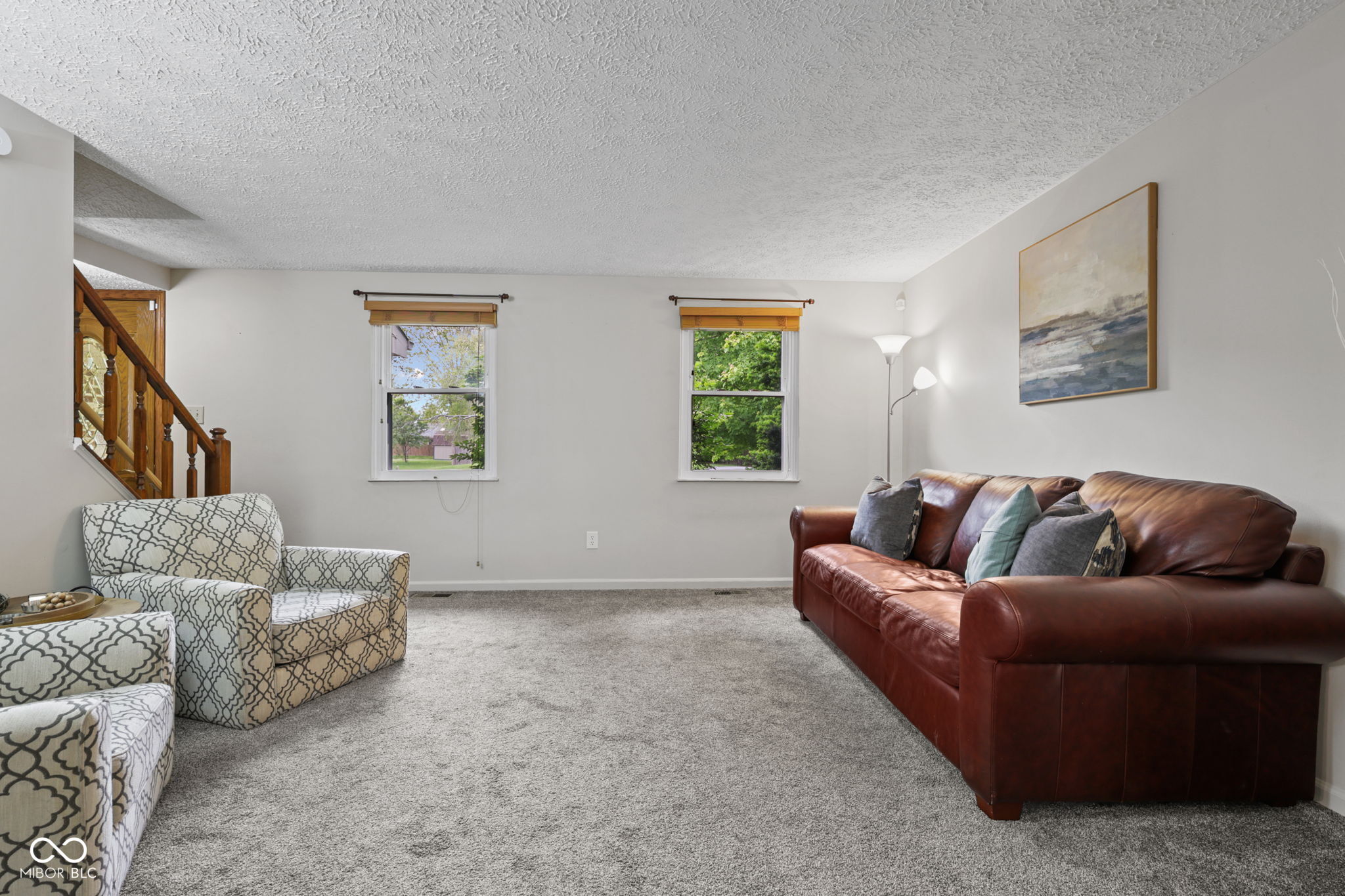 525 N Greenbriar Drive