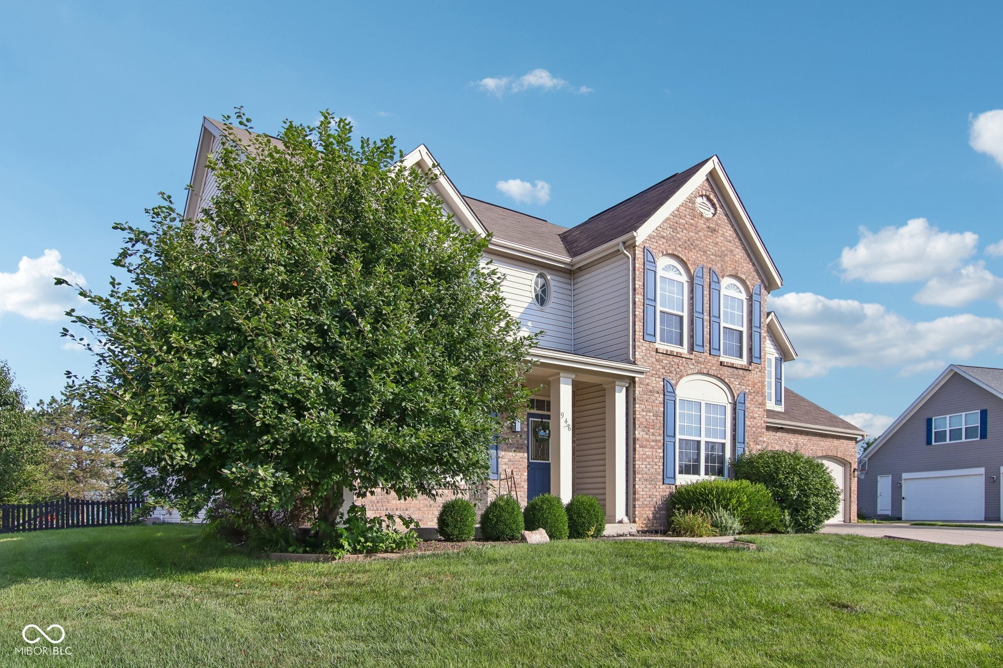 946 Glenmore Trail