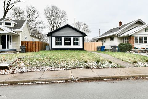 Photo of 4619 Winthrop Avenue, Indianapolis, IN 46205 (MLS # 22076624)