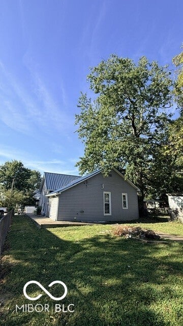 818 Hoosier Street