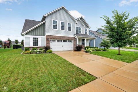 Photo of 13570 Longrise Lane, Fishers, IN 46037 (MLS # 22119709)