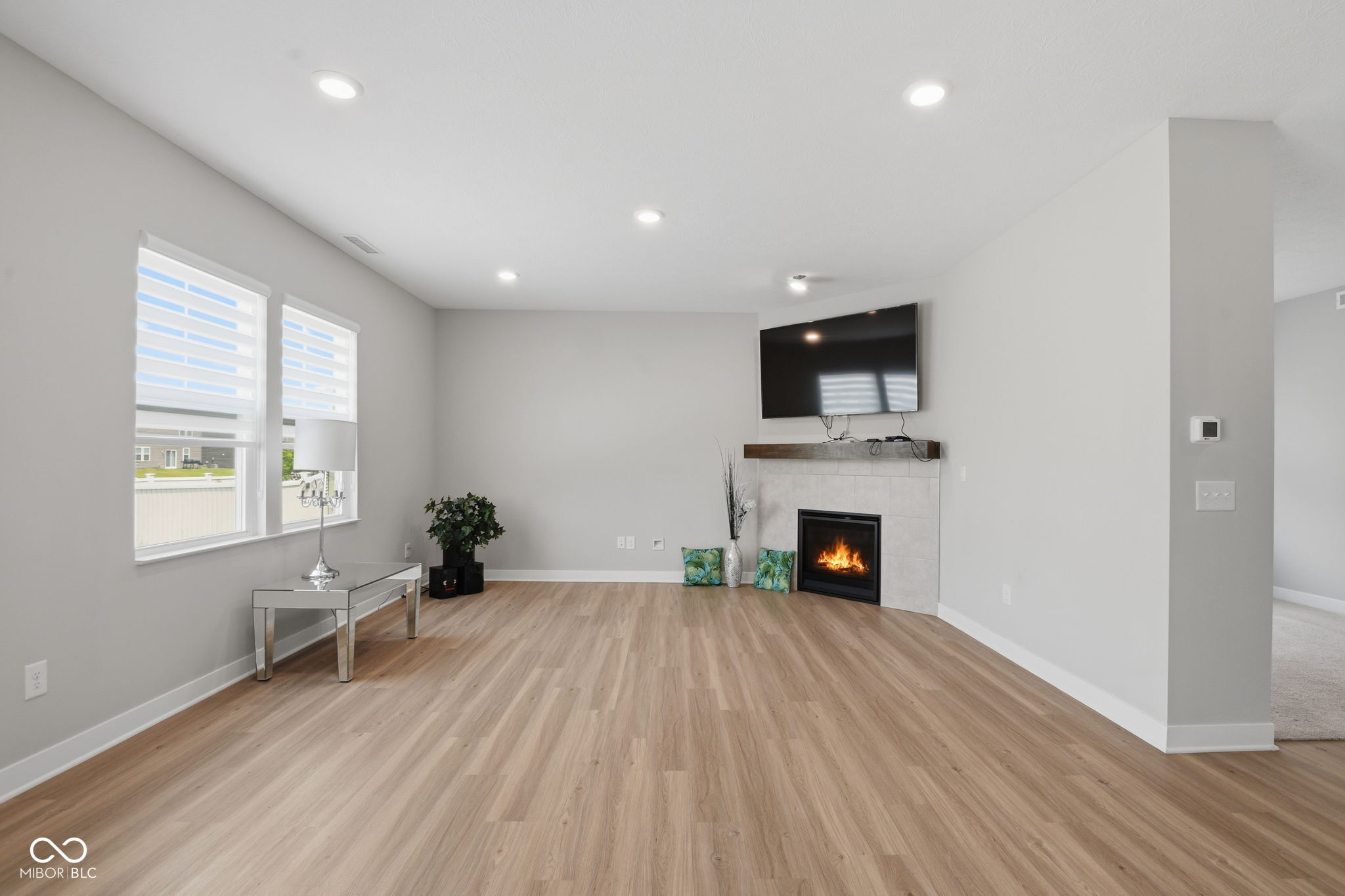 9458 Tobin Circle