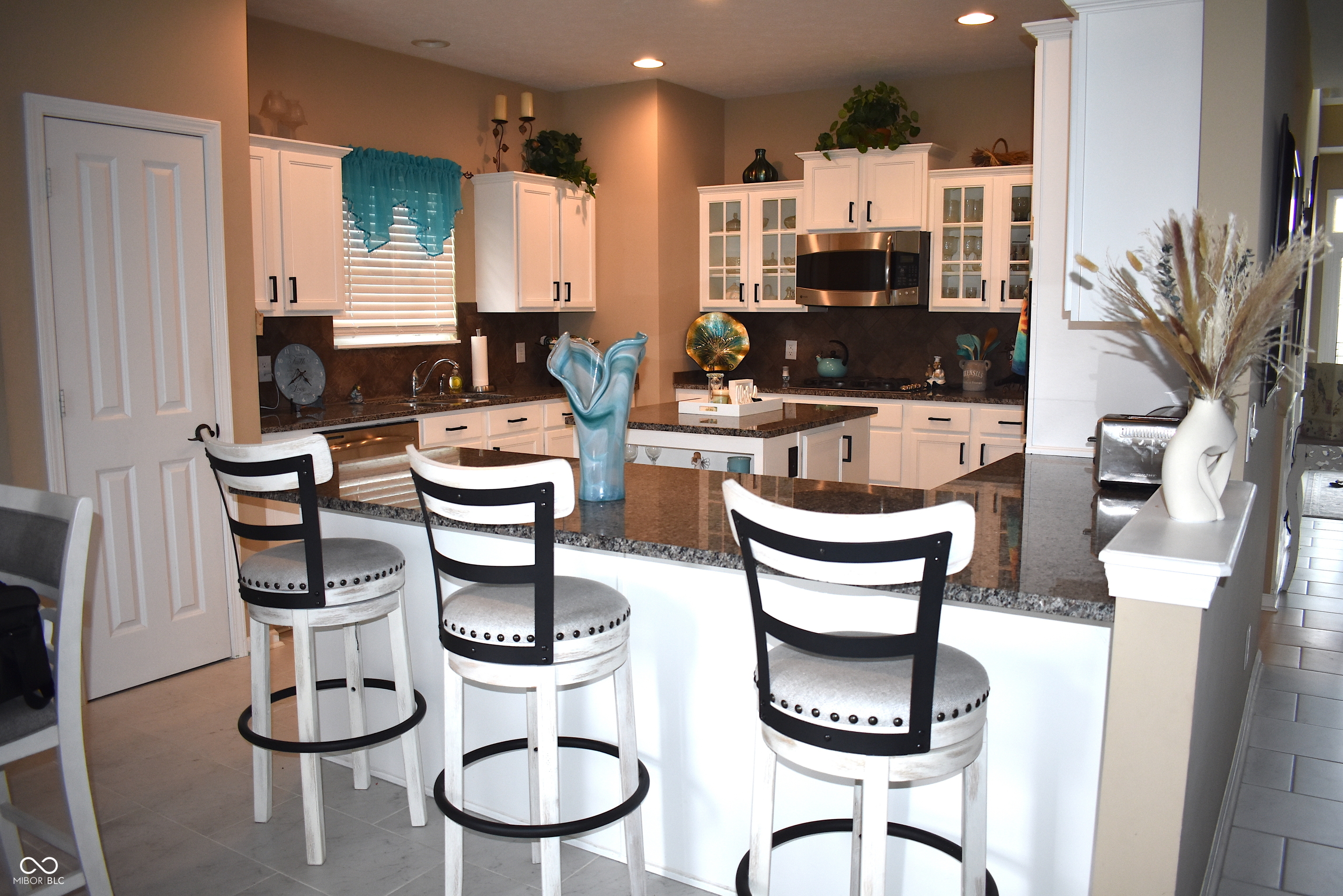 5817 Mustang Terrace