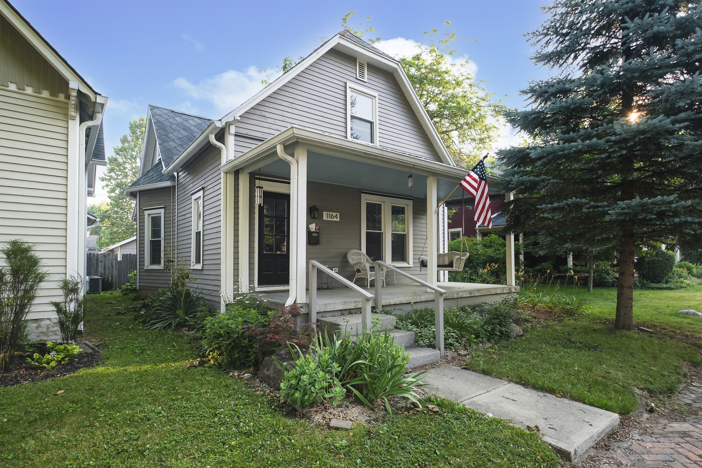 Photo 2 of 29 of 1164 Cherry Street house