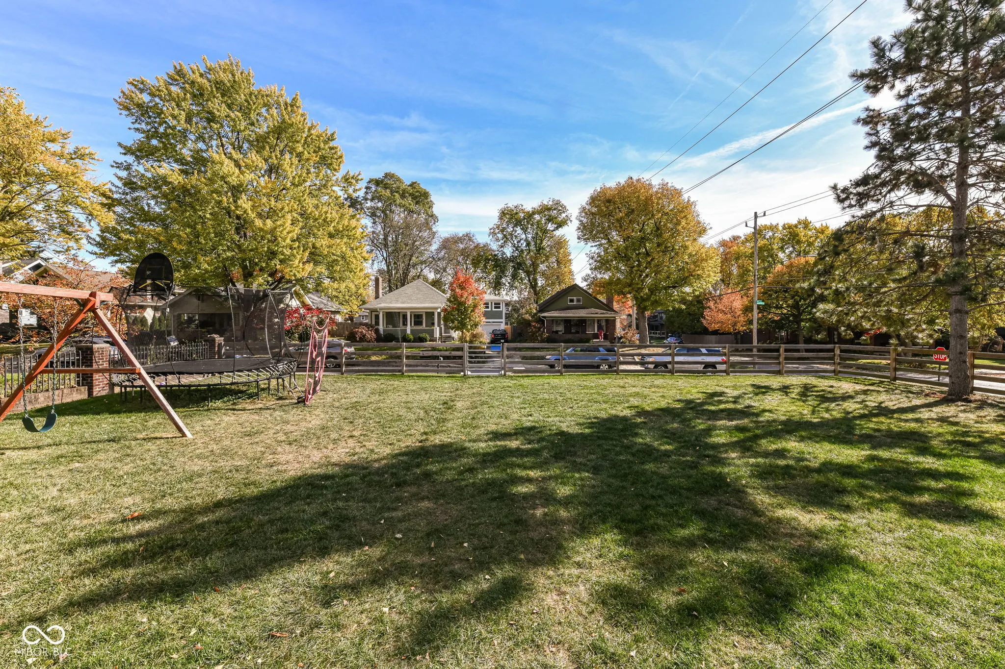 Indianapolis, Indiana 46205, United States, 4 Bedrooms Bedrooms, ,4 BathroomsBathrooms,Residential,Active,12241