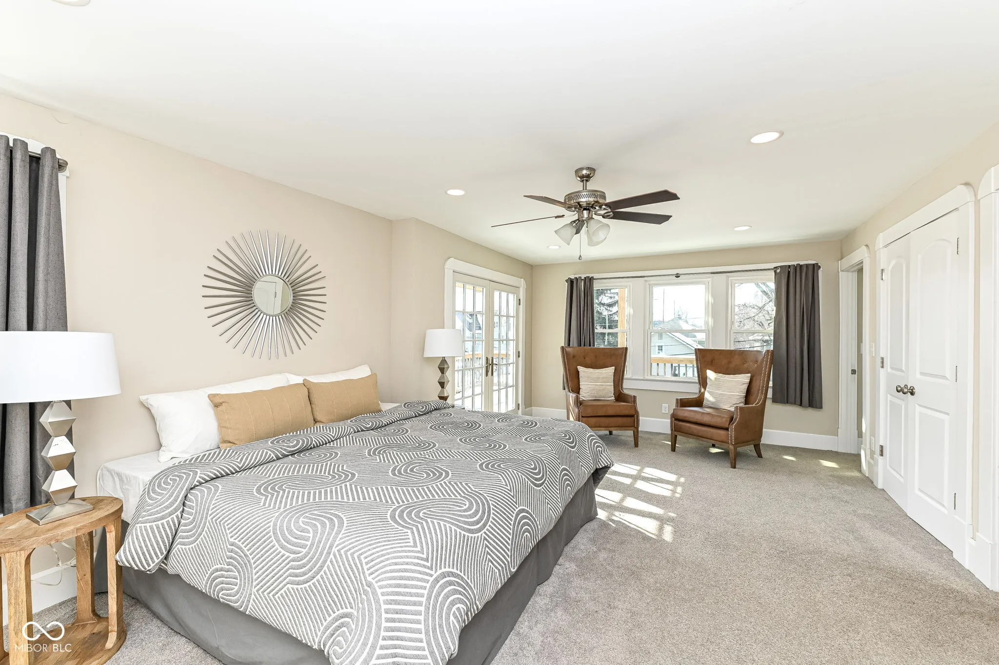 Indianapolis, Indiana 46205, United States, 4 Bedrooms Bedrooms, ,4 BathroomsBathrooms,Residential,Active,12241