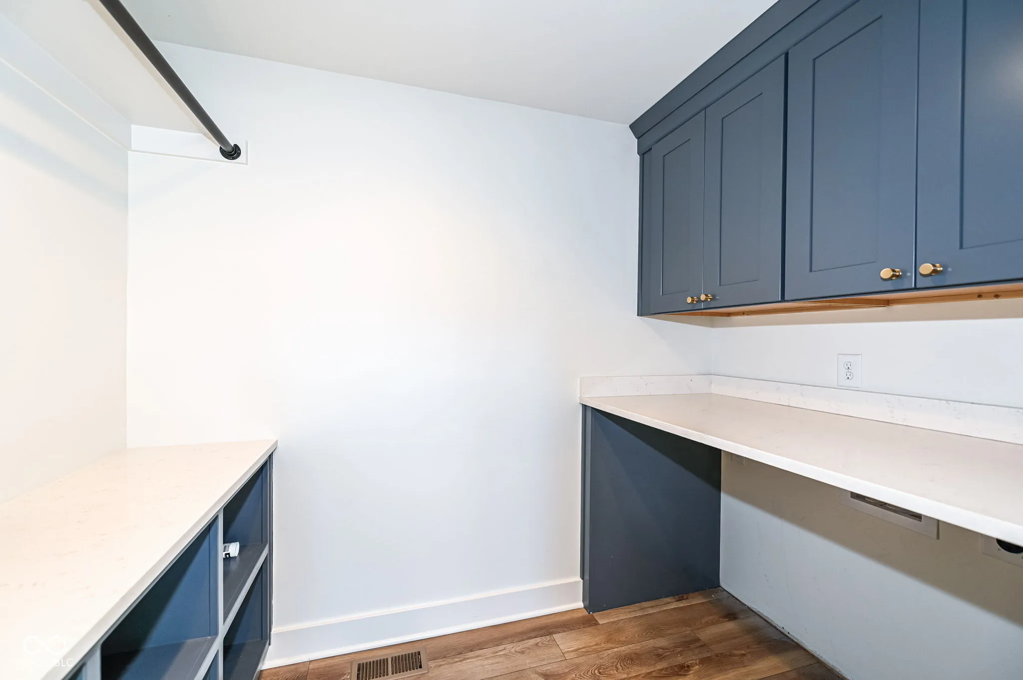 Indianapolis, Indiana 46205, United States, 4 Bedrooms Bedrooms, ,4 BathroomsBathrooms,Residential,Active,12241