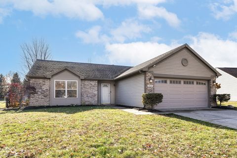Photo of 10713 Summerwood Lane, Fishers, IN 46038 (MLS # 22073449)