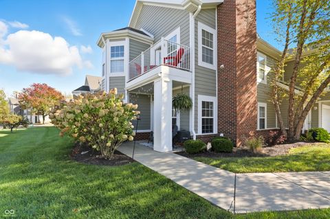 Photo of 1120 Falcon Ridge, Carmel, IN 46280 (MLS # 22068509)