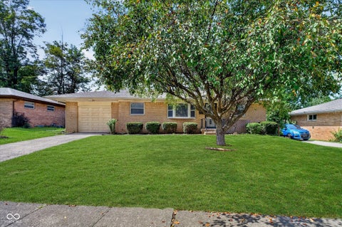 Photo of 4416 Lesley Avenue, Indianapolis, IN 46226 (MLS # 22124505)
