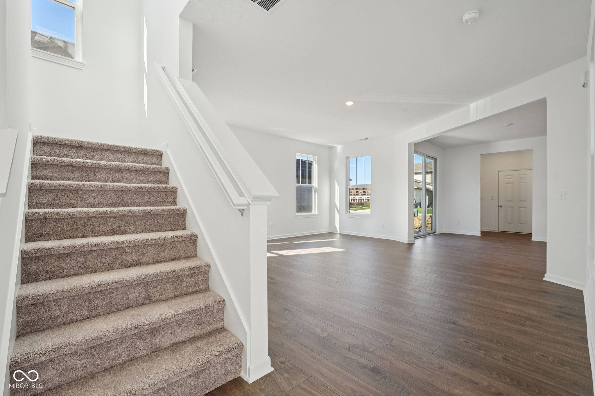 2736 Evergreen Avenue