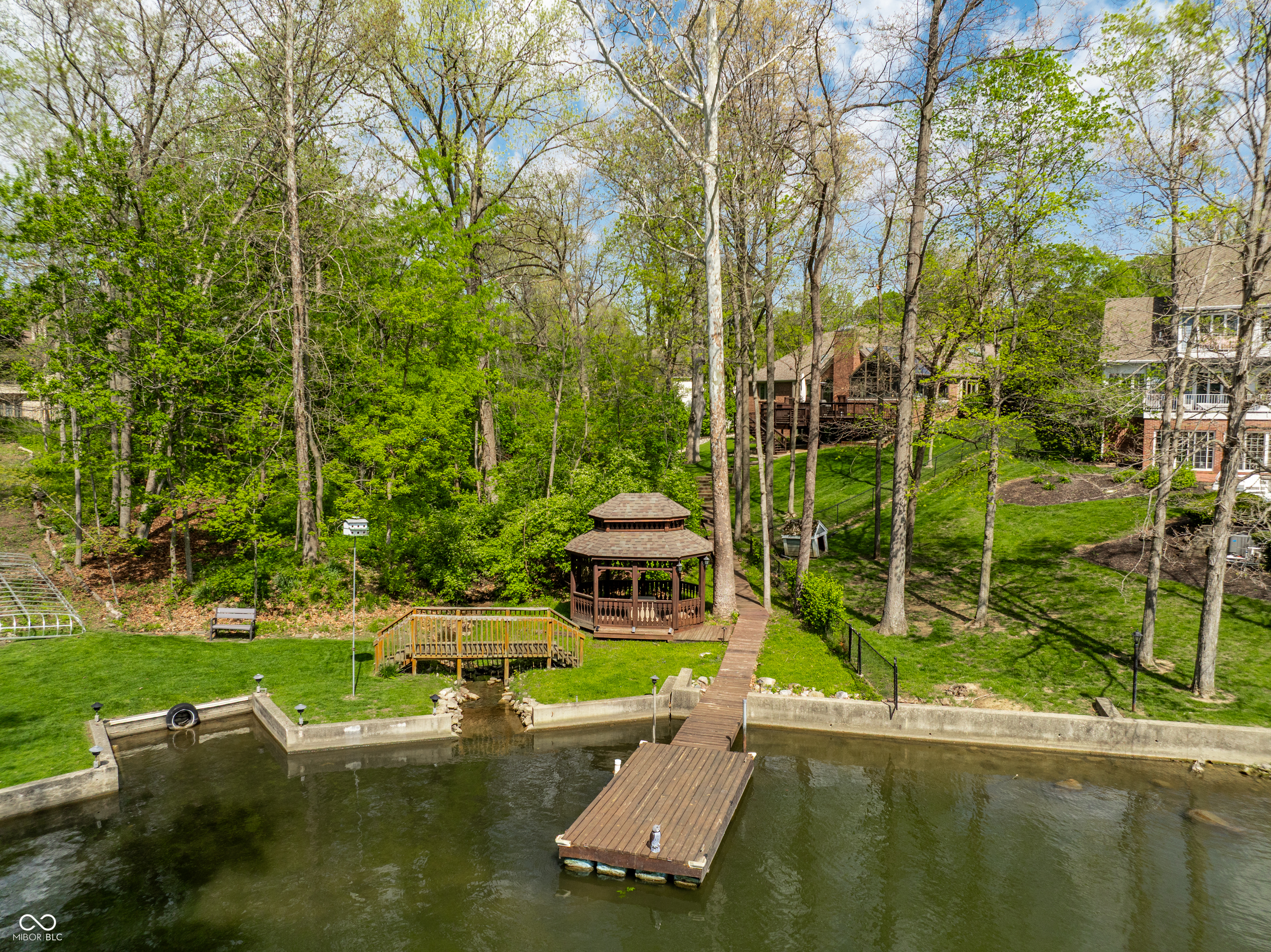 8613 Seaward Lane