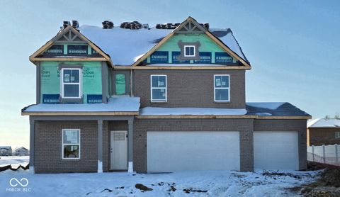 5924 Norfolk Row Greenwood IN 46143