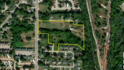 2113 S Rogers Street Bloomington IN 47403