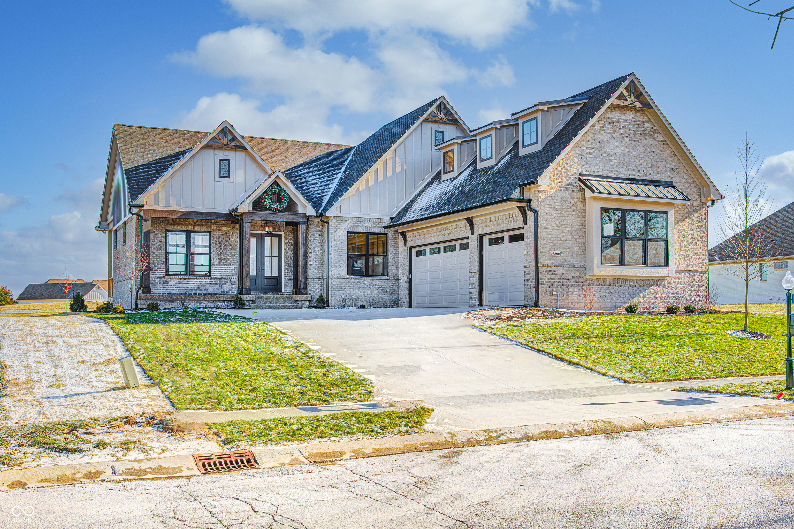 16298 Grand Cypress Drive