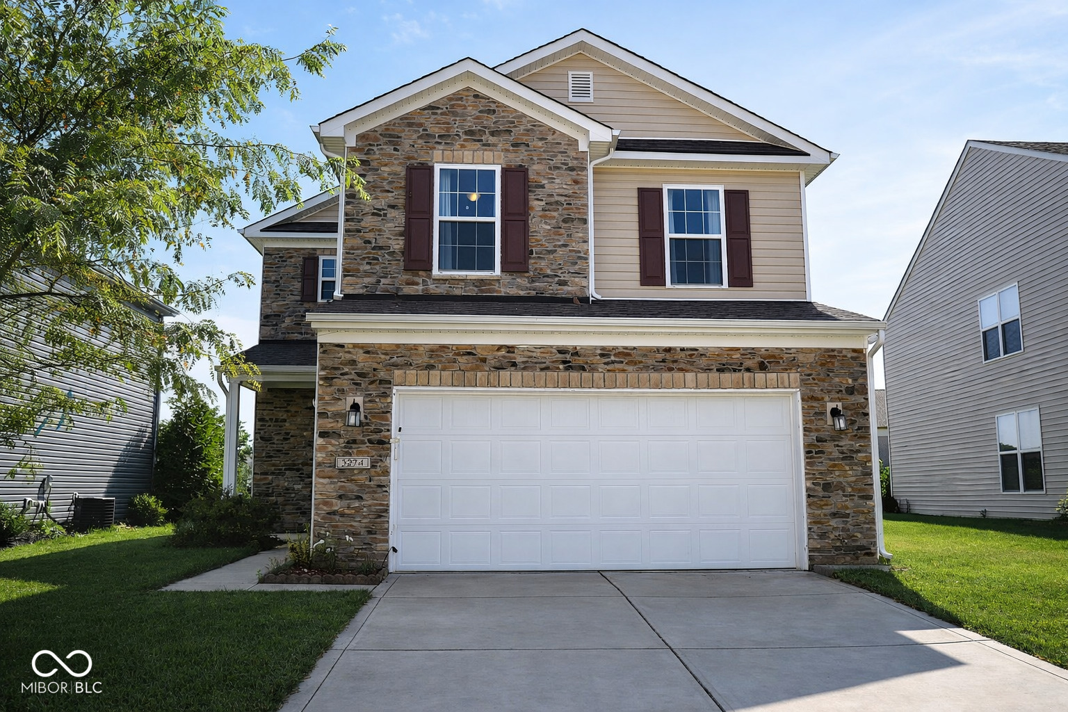 Photo 1 of 35 — 3274 Rolling Hill Drive, Columbus, IN 47201
