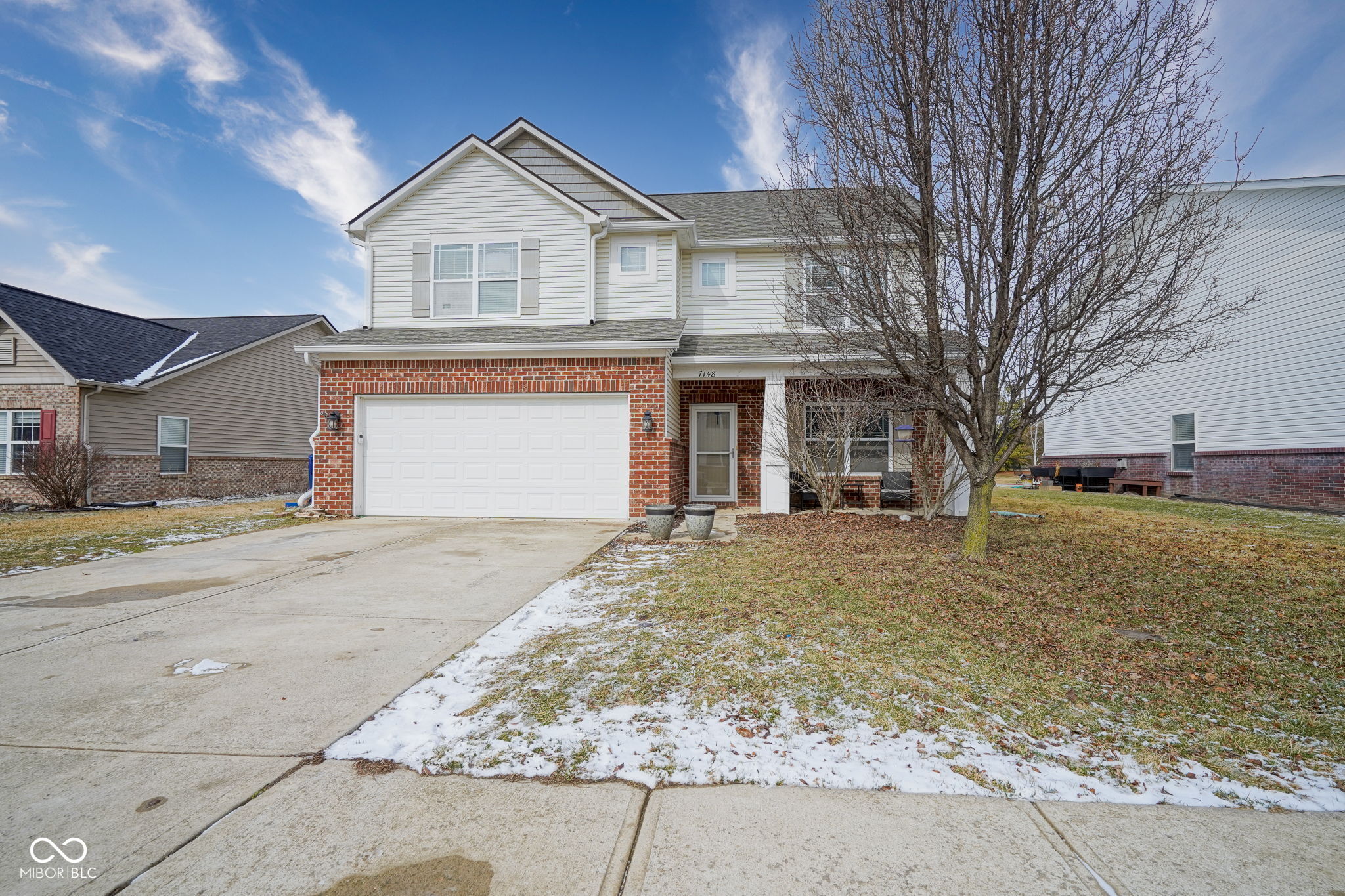 7148 N Chelmsford Drive