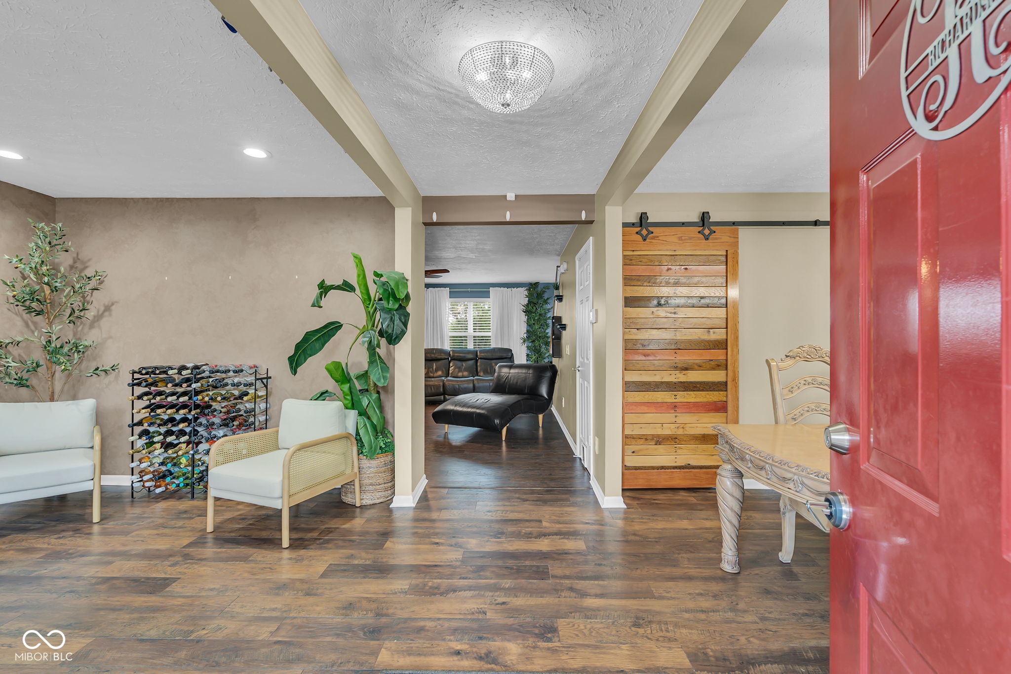 5044 Haywood Lane